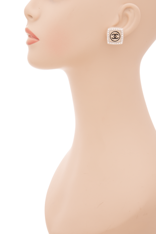Chanel-Crystal-CC-Square-Stud-Earrings-300722