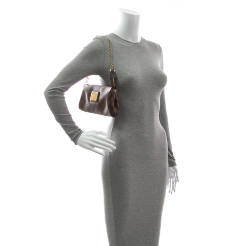 Louis-Vuitton-Eva-Clutch-300797