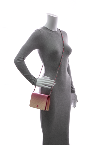 Chanel-Ombre-Wallet-on-Chain-291734