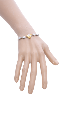 Louis-Vuitton-V-for-Vuitton-Bracelet-291639