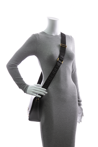 Burberry-Note-Medium-Crossbody-Bag-293844