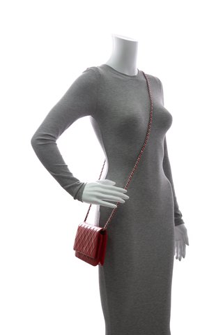 Chanel-Diamond-Stitch-Wallet-on-Chain-295417