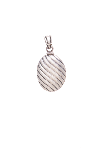 David-Yurman-Sculpted-Cable-Locket-297365
