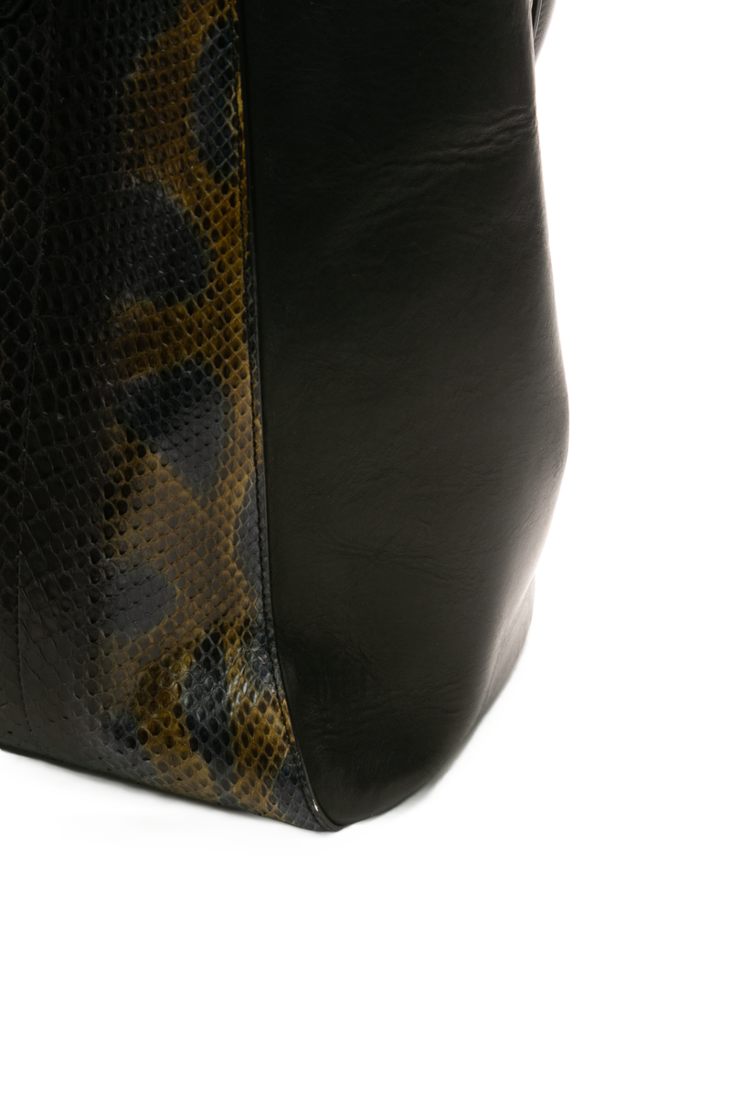 Elme Tote Bag