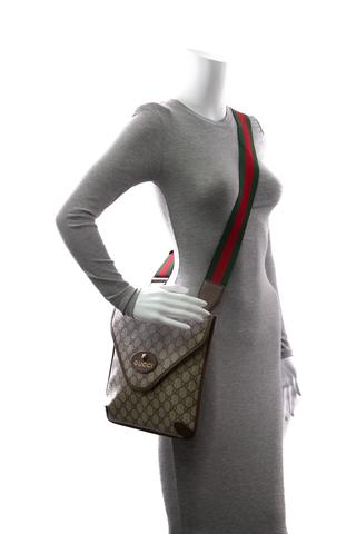 Gucci-Neo-Vintage-Envelope-Messenger- Bag-297874
