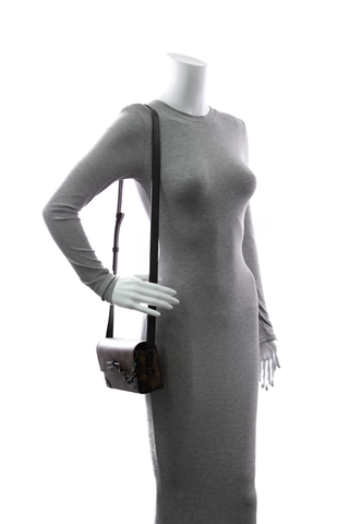Louis-Vuitton-Steamer-Wearable-Wallet- Bag-299789