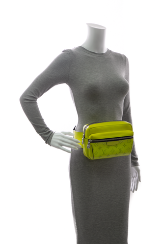 Louis-Vuitton-Men's-Taigarama-Outdoor- Bumbag-293519