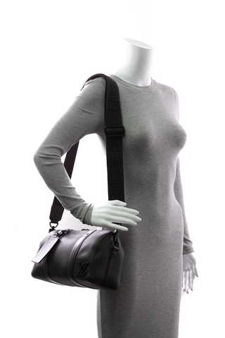 299492-louis-vuitton-Aerogram-Keepall-City-Bag