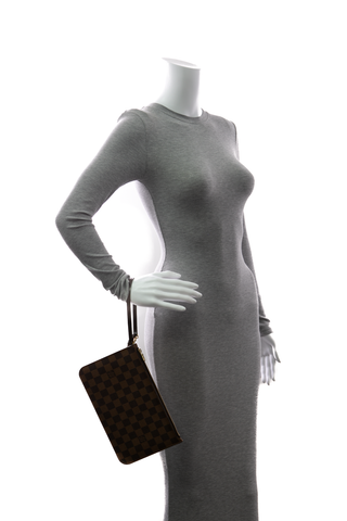 Louis-Vuitton-Neverfull-Pouch-298369