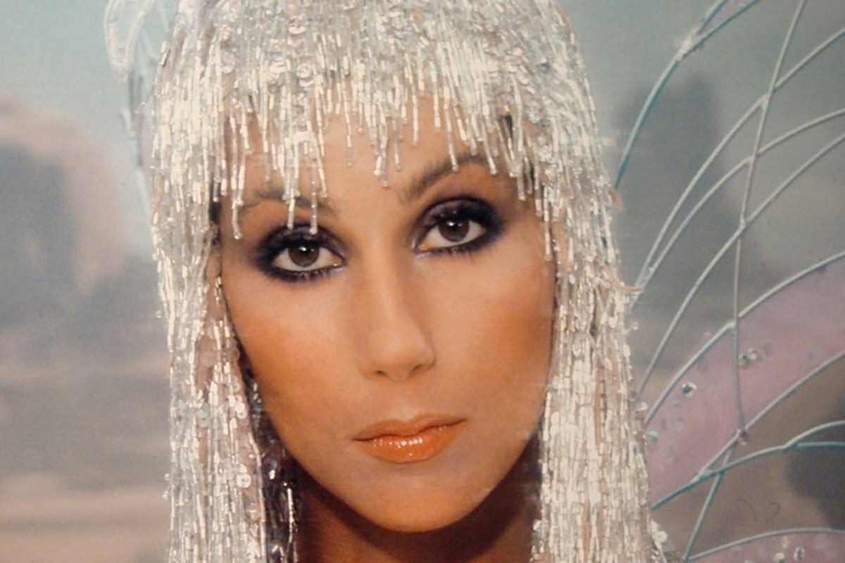 cher-cher-Kim-Kardashian-sonny-and-cher-cher-turn-back-time