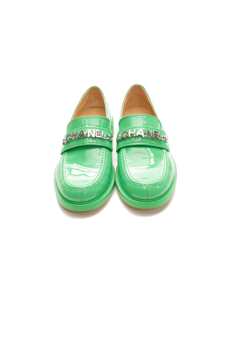 Chanel-CC-Loafers-Size-38.5-300627