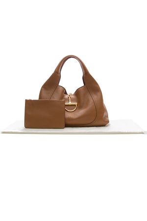 Maxi Softbit Shoulder Bag
