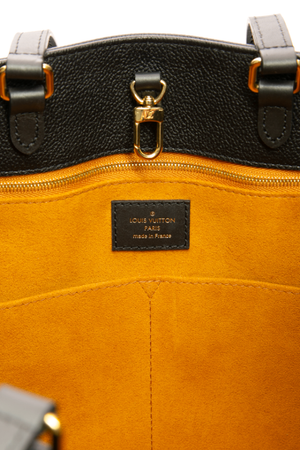 Louis Vuitton - Black OnTheGo MM Tote