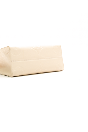 Louis Vuitton - Cream OnTheGo MM Tote