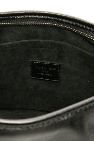 Louis Vuitton - Black Carryall East West Vibe