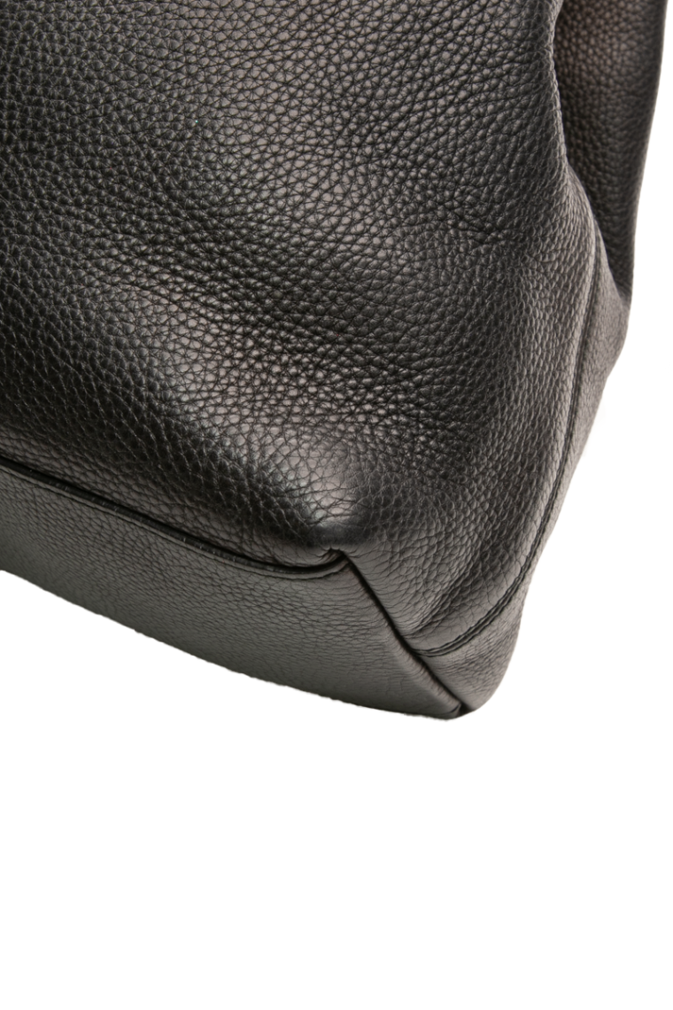 Gucci - Black Pebbled Leather Studded Soho Tote