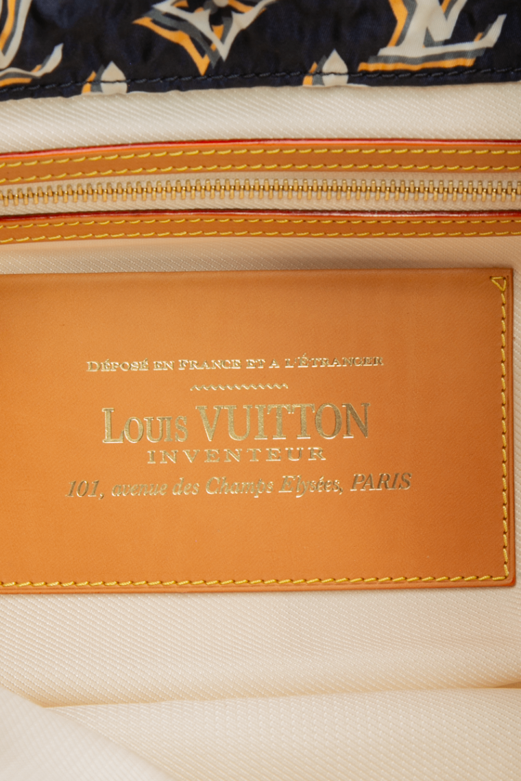 Louis Vuitton - Navy Nylon Bulles MM