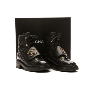 Quilted Chain Lace Up Boots - Size 39
