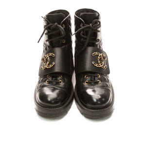 Quilted Chain Lace Up Boots - Size 39