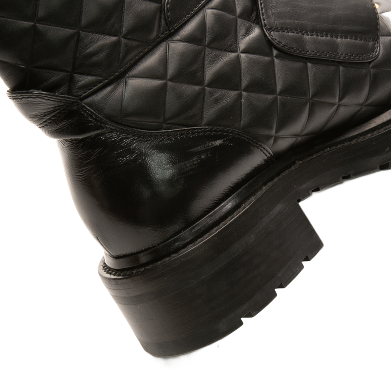 Quilted Chain Lace Up Boots - Size 39