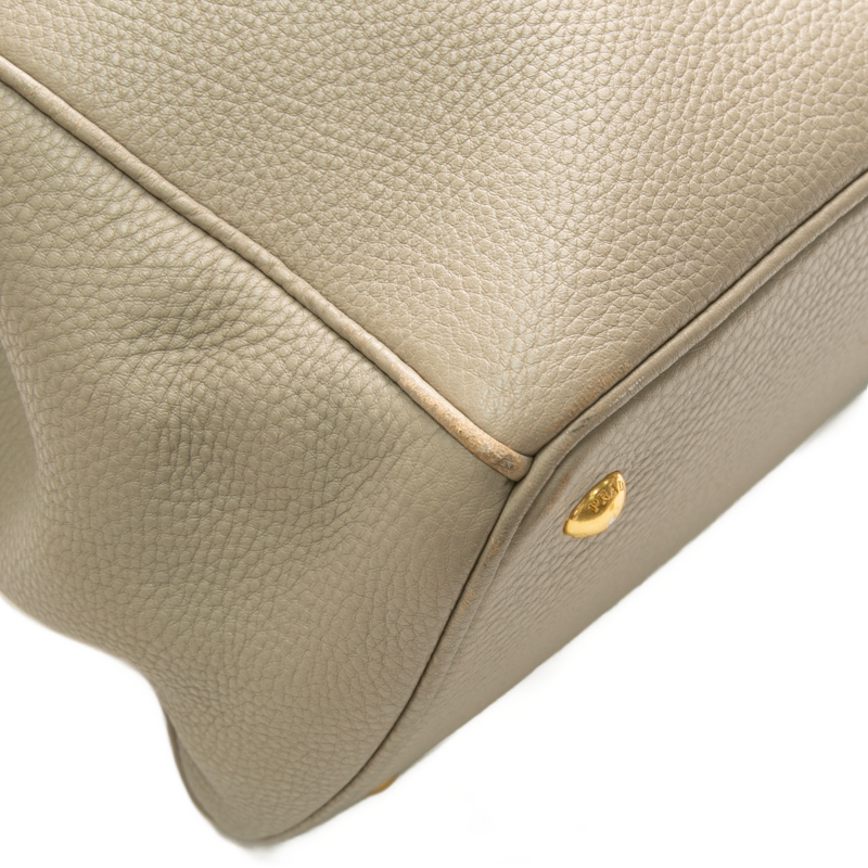 Prada - Beige Vitello Top Handle Bags