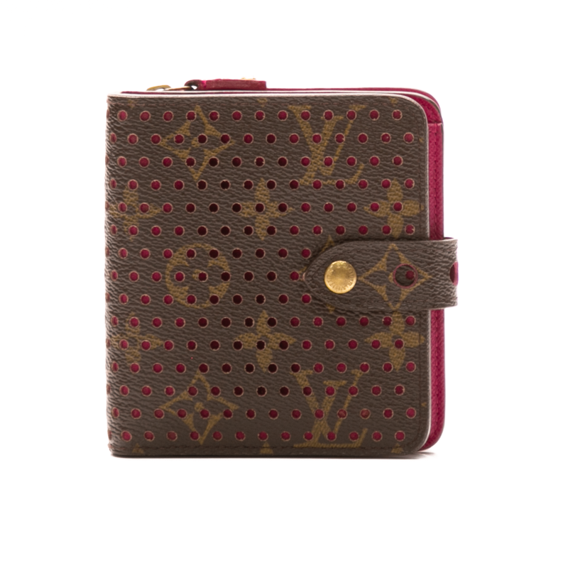 Louis-Vuitton-Compact-Zipped-Wallet-300816
