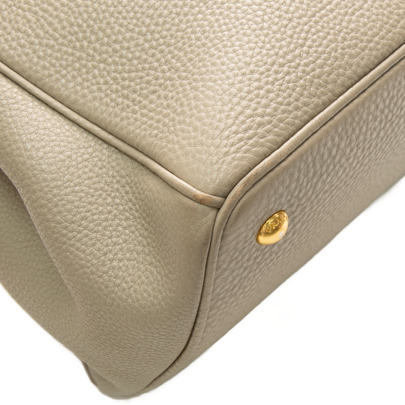 Prada - Beige Vitello Top Handle Bags