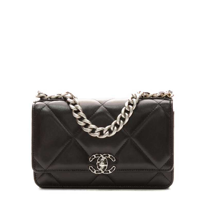 Chanel-Chanel-19-Wallet-on-Chain-300963