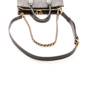 OnTheGo East West Bag