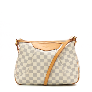 Louis-Vuitton-Siracusa-PM-Bag-300940