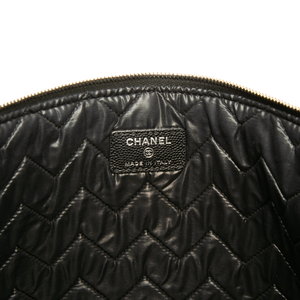 Large Chevron O Case Zip Pouch