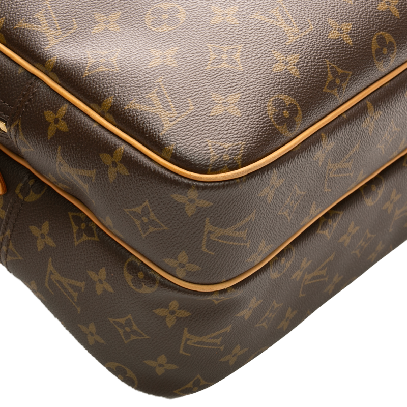 Louis Vuitton - Monogram Reporter GM