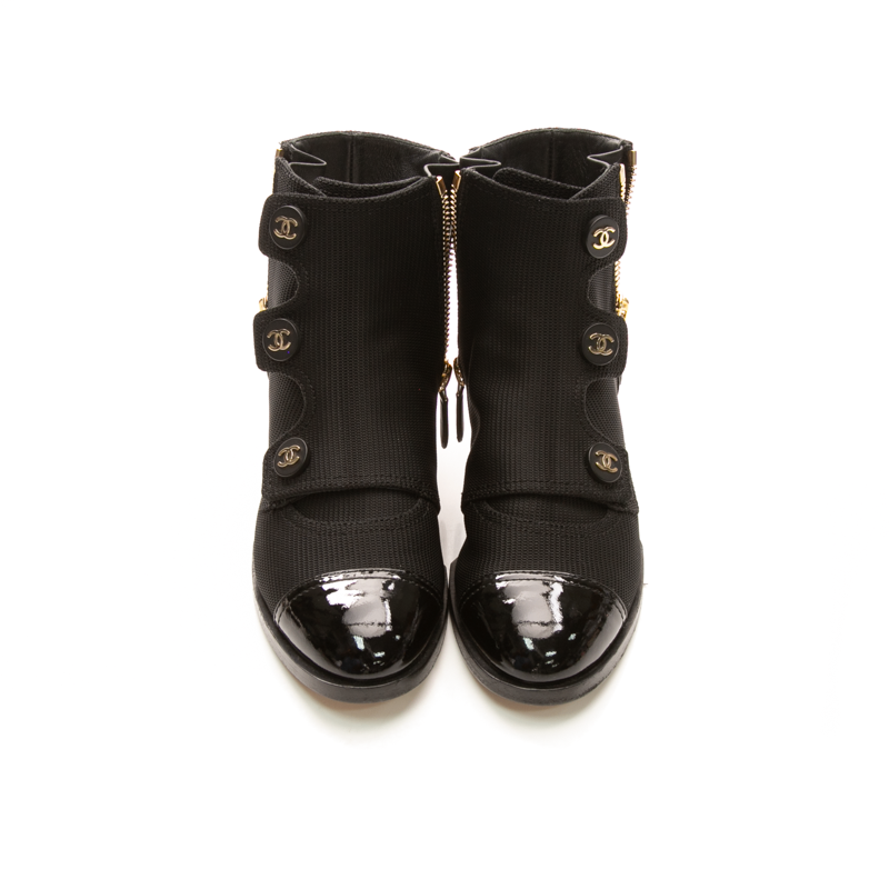 Chanel-Cap-Toe-Rib-Knit-CC-Button-Ankle-Boots-Size-36.5-300972