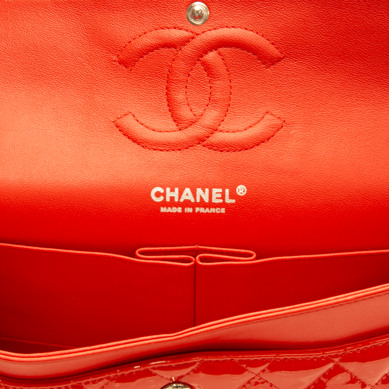 Classic Medium Double Flap