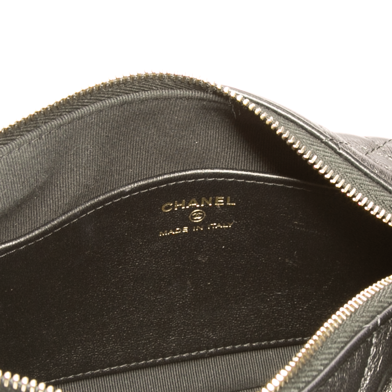 Small Preppy Pocket Clutch With Chain