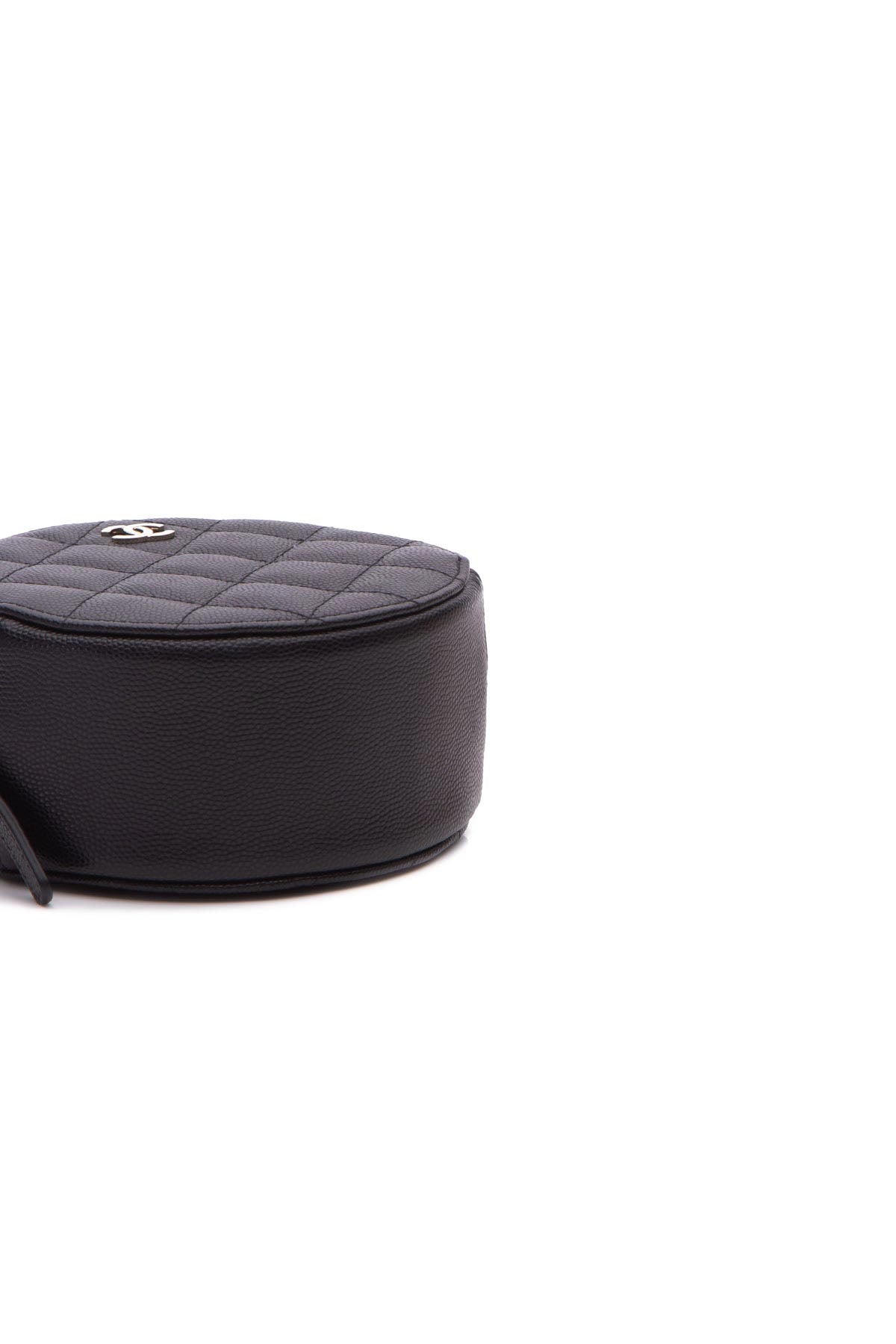 CHANEL, Bags, Chanelcrumpled Lambskin Quilted Get Round Top Handle Vanity  Case Black