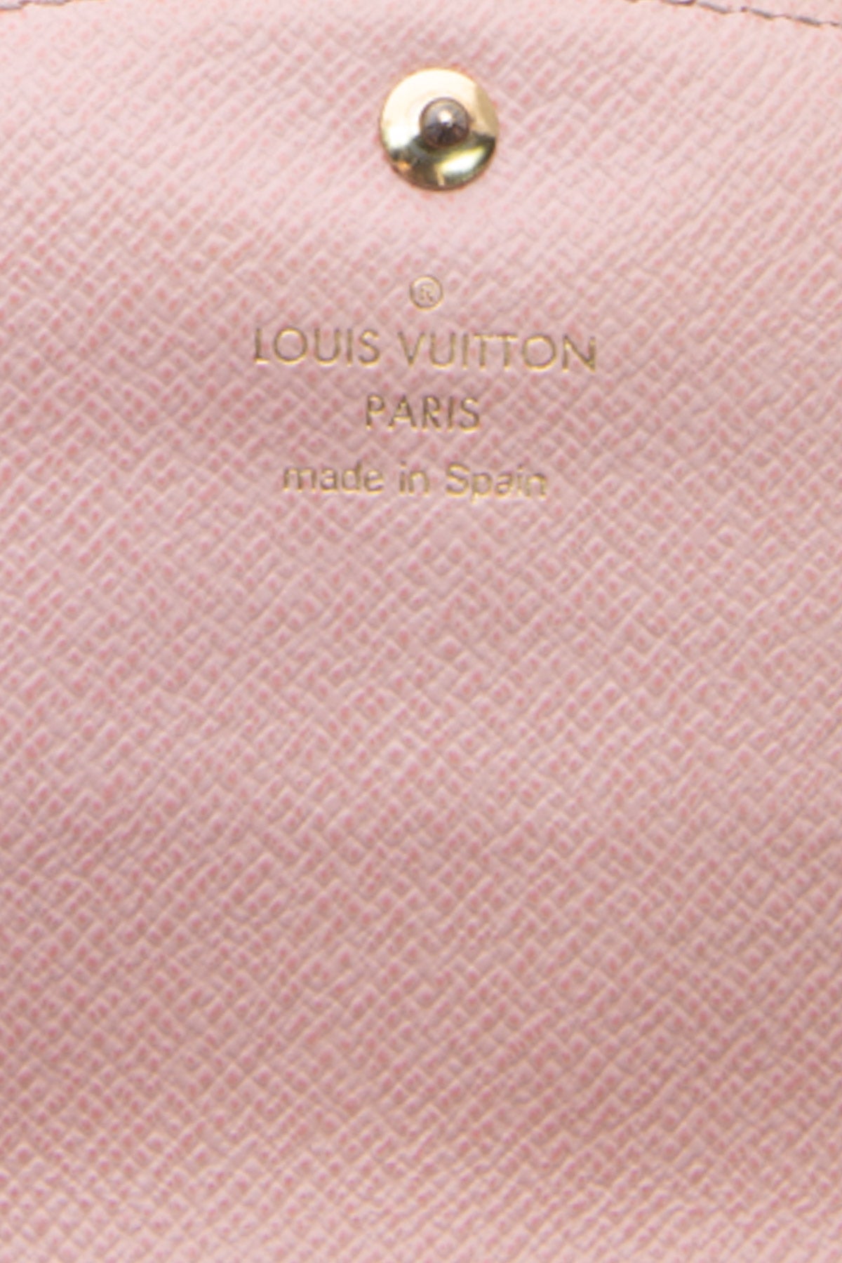 Louis Vuitton Caisa Wallet - Couture USA