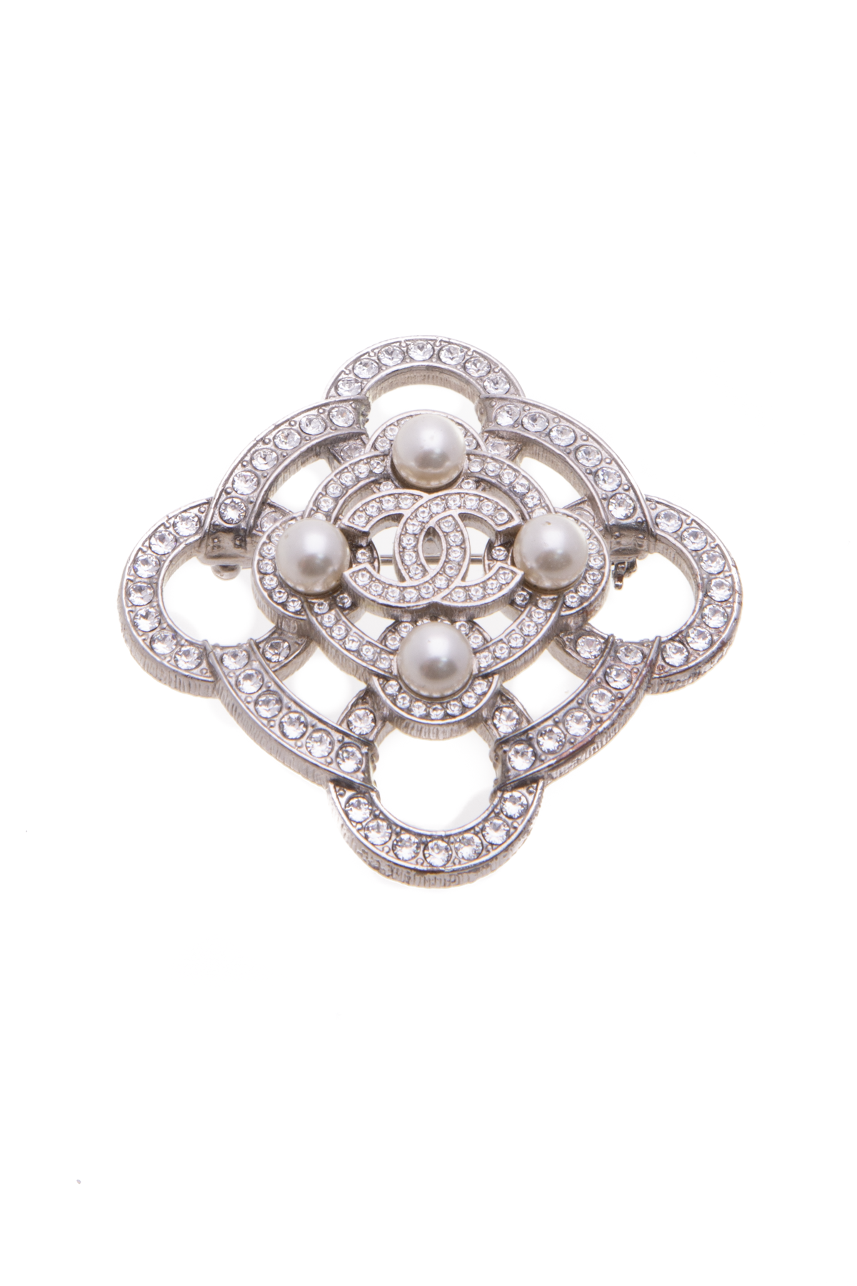 chanel pearl and crystal brooch vintage