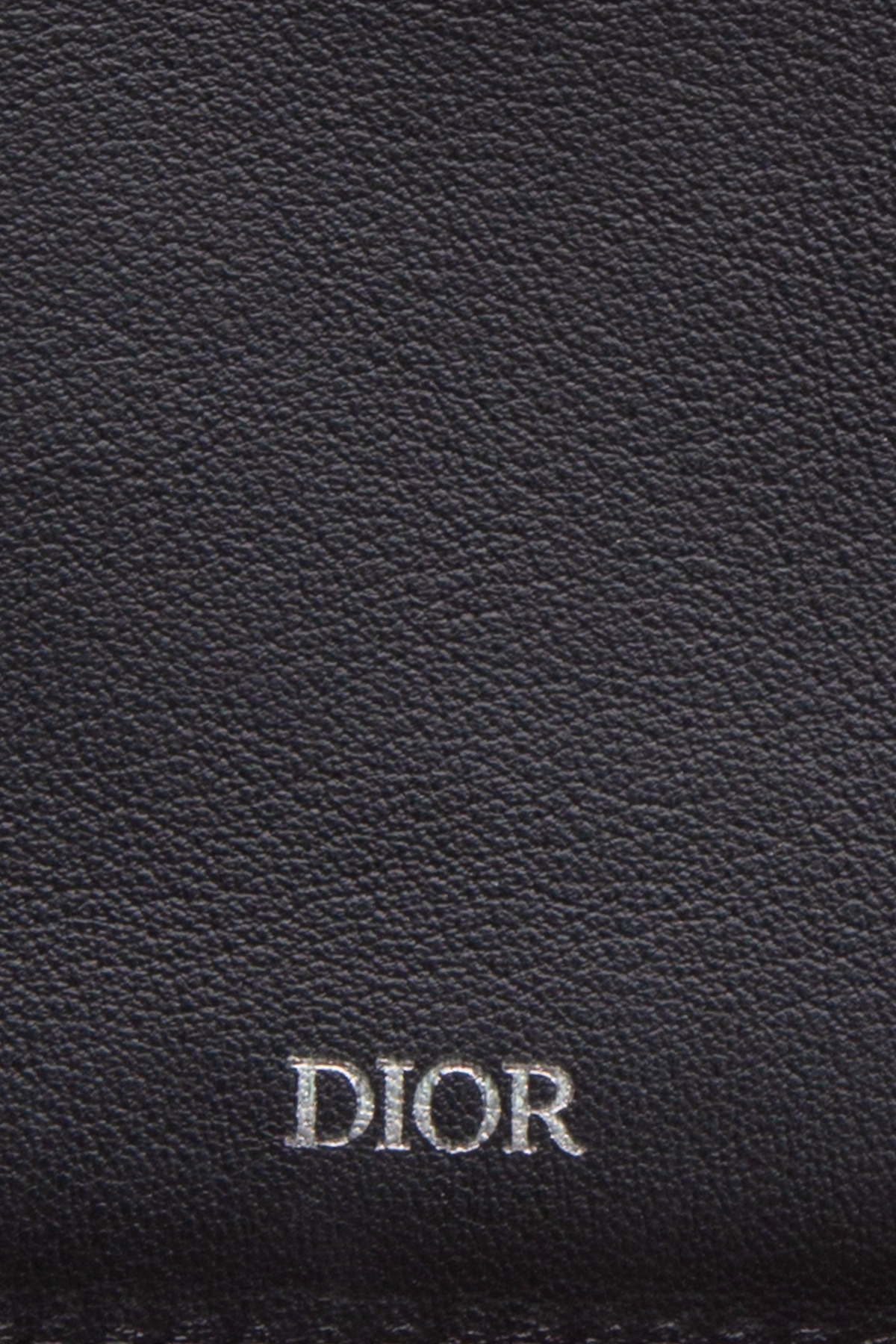 Shop Christian Dior Folding Wallets (2ESBC027VPD_H03E) by KYW_BM_58X