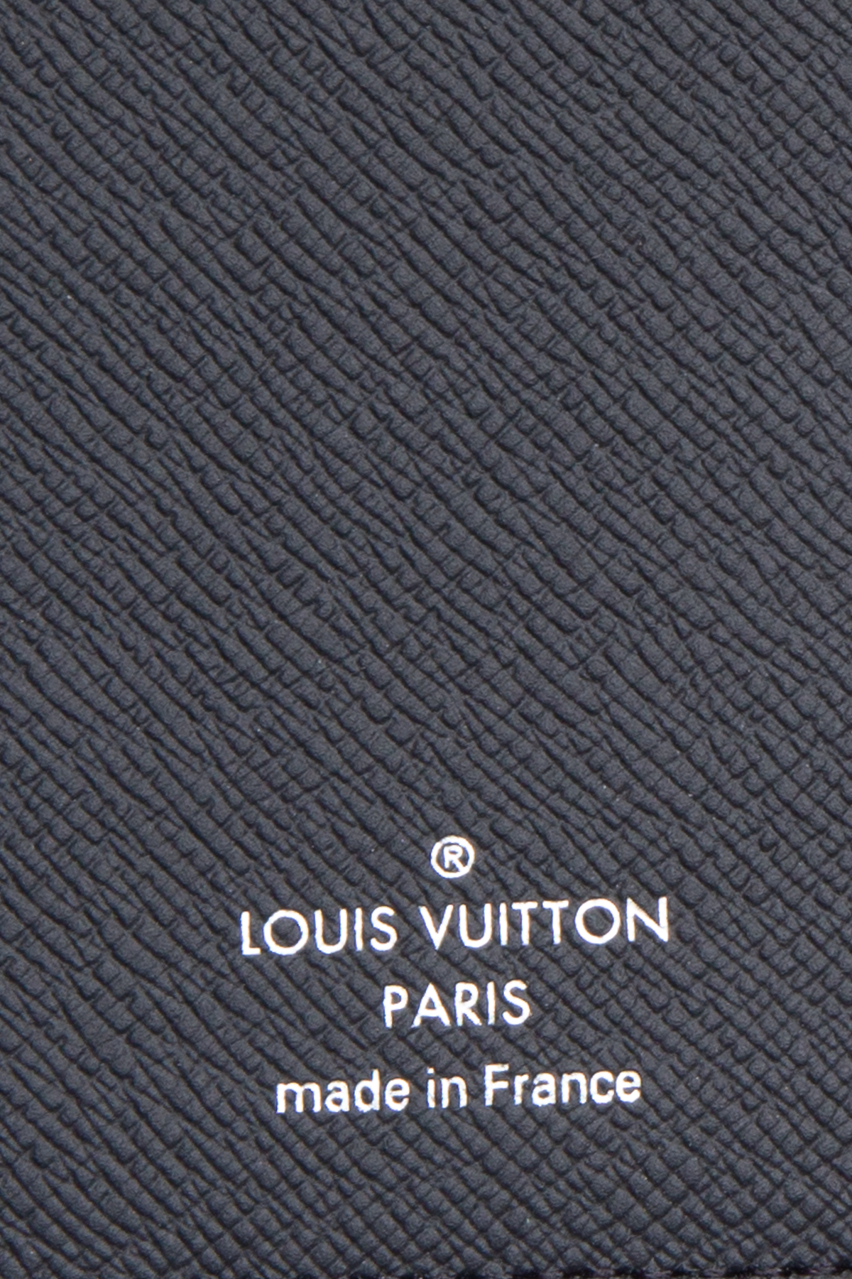 Love this Louis Vuitton PM agenda in black multicolor #fashion