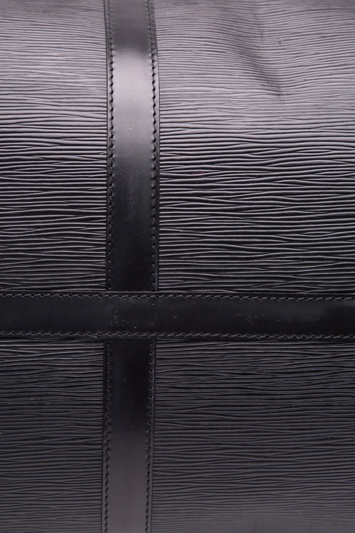 Louis Vuitton x Supreme Keepall Bandouliere Epi 55 Black