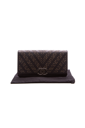 CC Chevron Subtle Clutch Bag