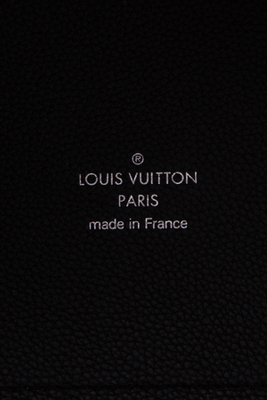 Louis Vuitton Hina MM Tote Bag