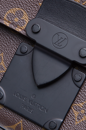 Louis Vuitton S Lock Messenger Bag