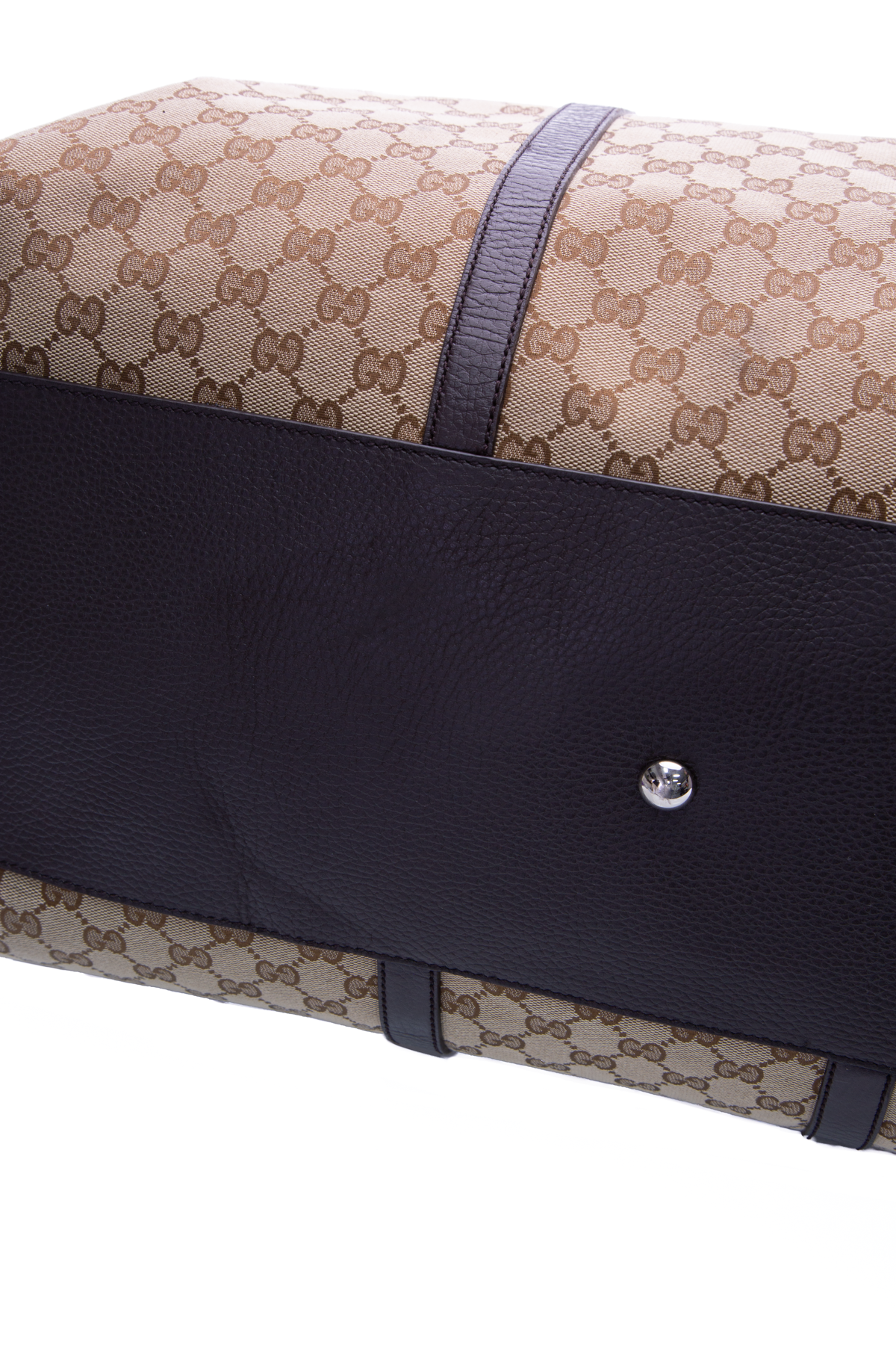 Gucci GG Supreme duffle | Bags, Designer duffle bags, Stylish luggage