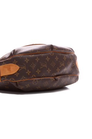 Louis Vuitton Tulum GM Bag