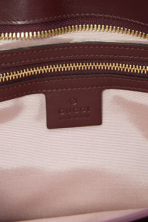  Gucci Arli Shoulder Bag