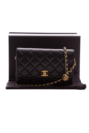 Chanel Pearl Crush Wallet On Chain