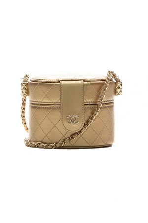 Chanel-Round-Vanity-Clutch-with-Chain-286842