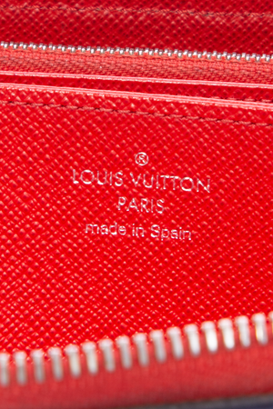 Louis Vuitton Epi Zippy Wallet